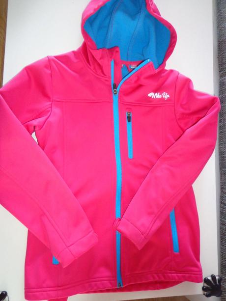 Sofsthellova bunda s kapucnou, vel. 146/152, crivit,152