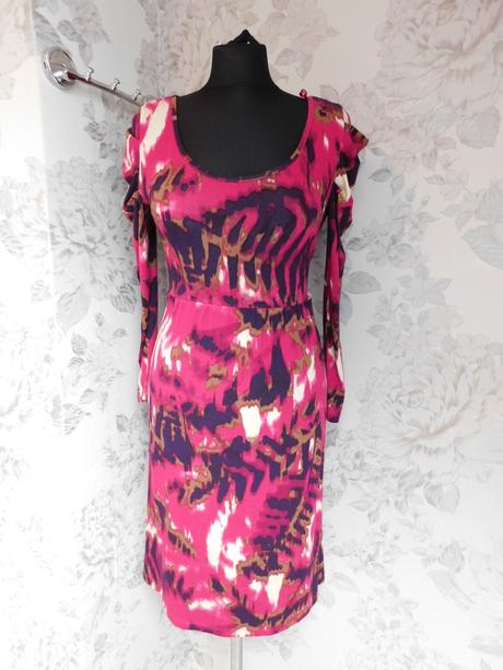 Kvalitne velmi pekne šaty, 36 / s