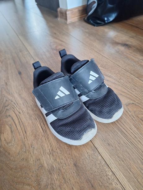 Tenisky, adidas,25