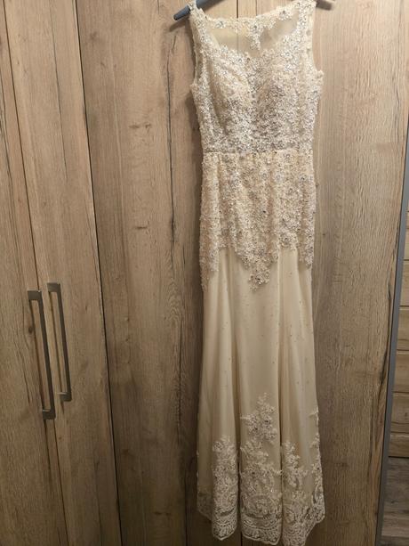 Spoločenské šaty č.38-40, 38