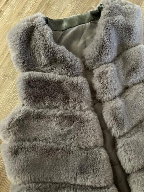 Kožušinová vesta darujem k nákupu, 
