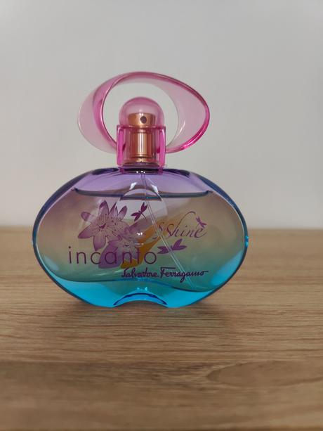 Salvatore ferragamo in canto shine,