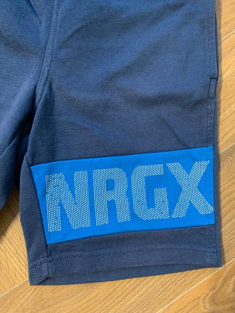 Kratke nohavice + tricko energetics velkost 152, 152