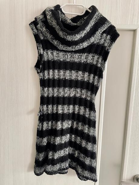 Pletená vesta s-m, m