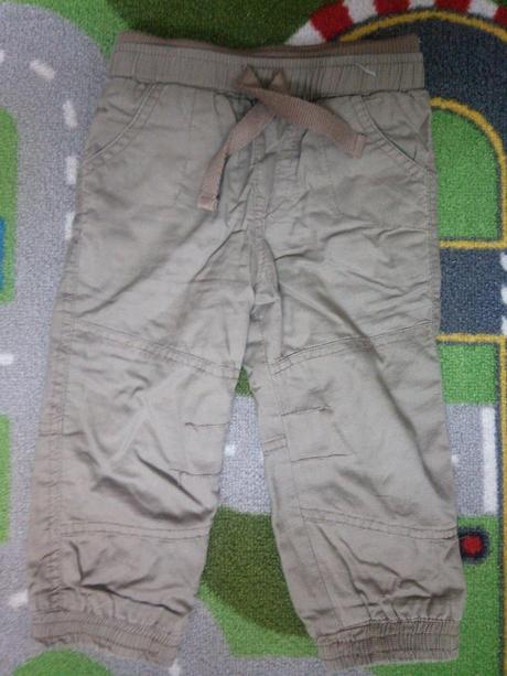 Podšité nohavice, 86