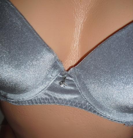 Zamatova elegantna podprsenka, 80a