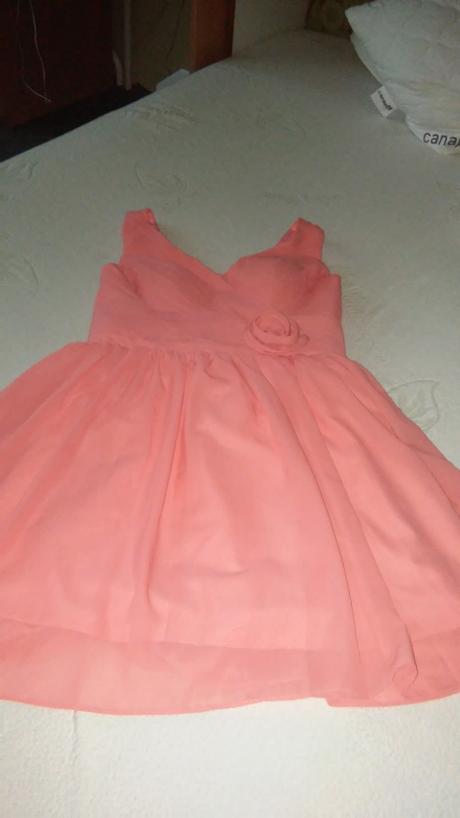 Nenosene spolocenske saty s poštou, m