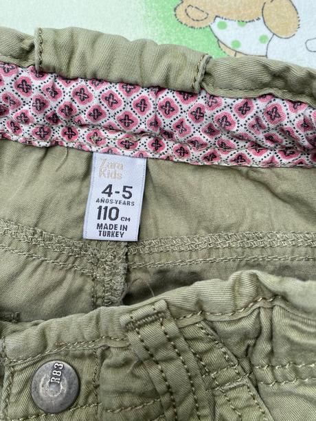 Šortky, zara,110