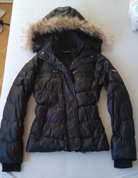 Gaudi originál páperová bunda s pravou kozušinou, gaudi,40