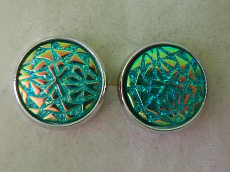 Rôzne náušnice 0,70/pár,