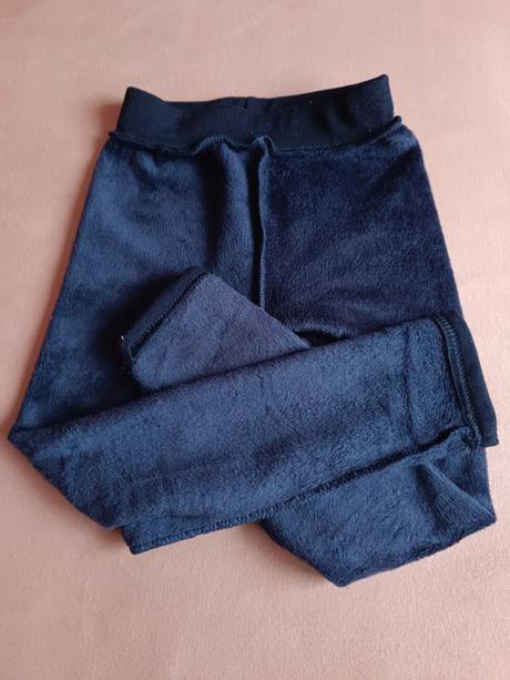 Teplučké legíny, 128