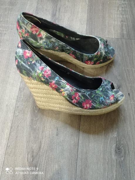 Dámske topánky, 38