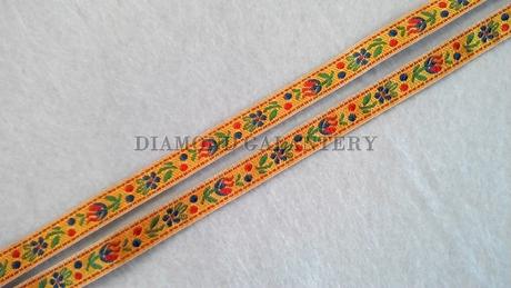 Krojová stuha 10 mm,