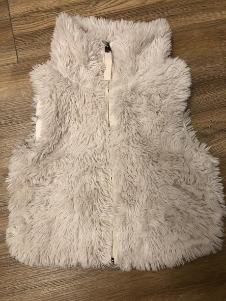 Chlpatá vesta, h&m,98