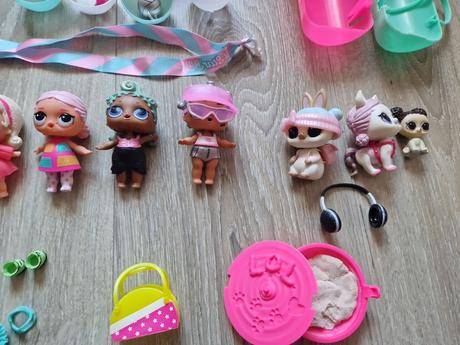 Kufrík lol bábik s príslušenstvom,