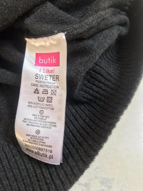 Svetrík s asymetrickým zipsom, l