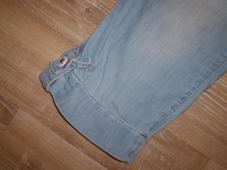 Dámske trojštvrťové rifle, 28