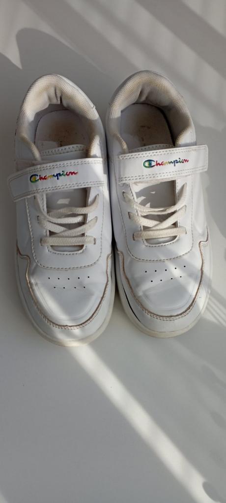 Tenisky, champion,35