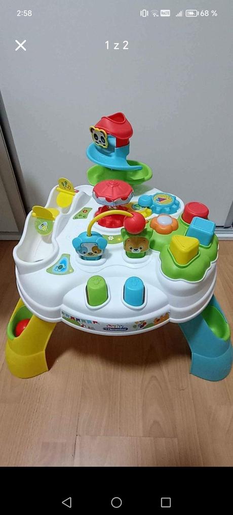 Clementoni interaktívny hrací stolík super stav, 