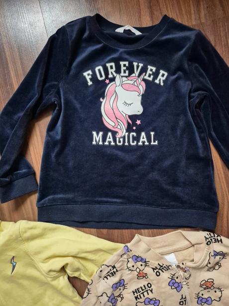 3x mikinka, next,116