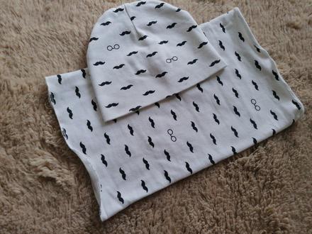 Čapička s nákrčníkom, 86