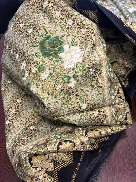 Indonézska látka plátno, 