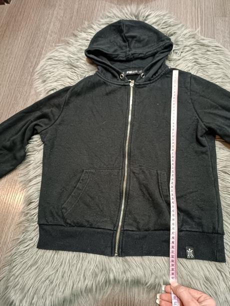 Čierna mikina veľ. s, s