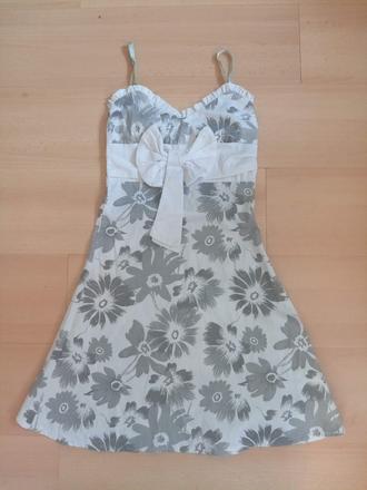 Šaty na ramienka, s