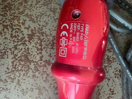Kulma babyliss pro porcelain conical wand,