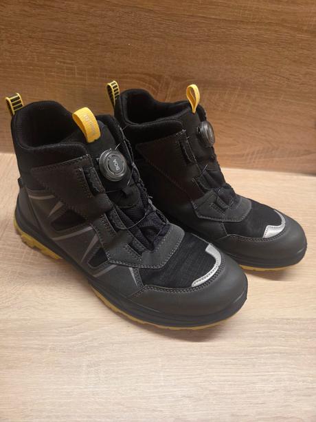 Predám chlapčenské funkčné topánky, superfit,42