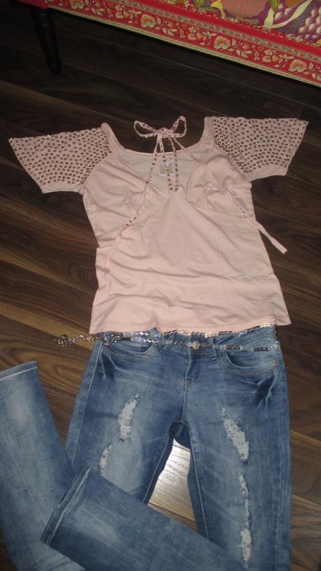 Extravagantný top s flitrami a korálkamy, m