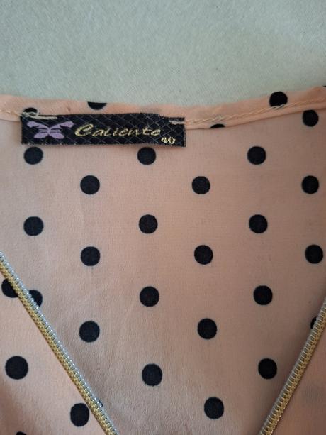 Bodkovane bluzky, reserved,38