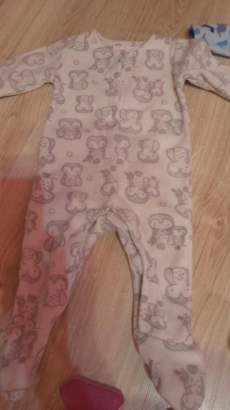 Pyžamá, f&f,68