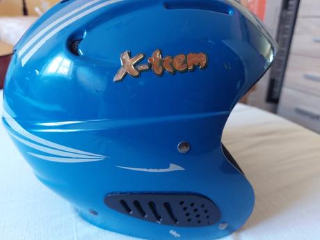 Lyžiarska prilba, m