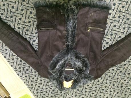 Elegantná bunda , 38