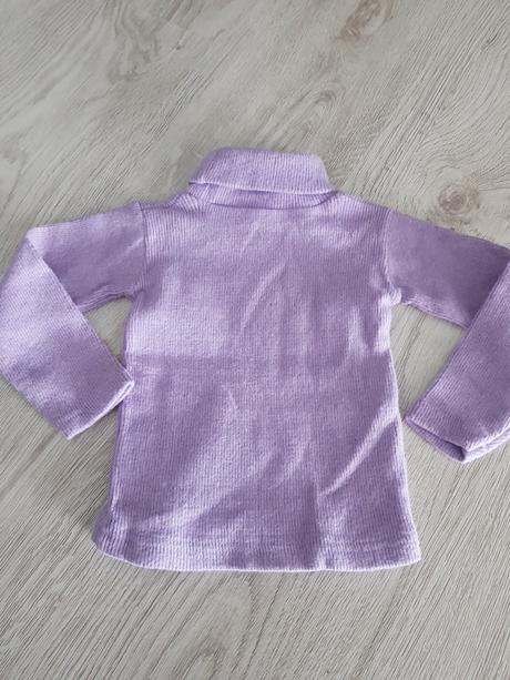 Fialový roláčik, 80