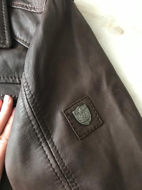 Pánska hnedá kožená bunda, 50