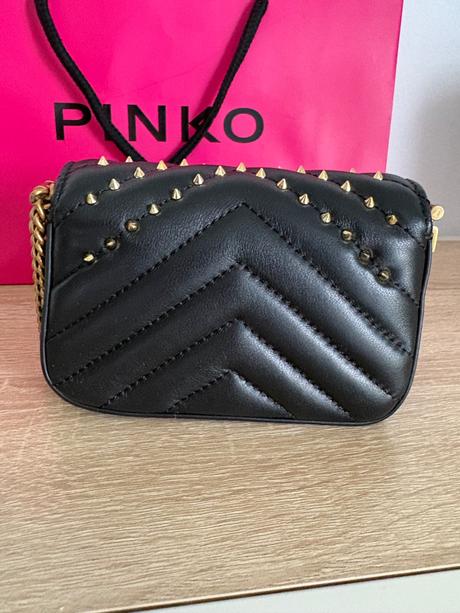 Plnko kabelka, pinko