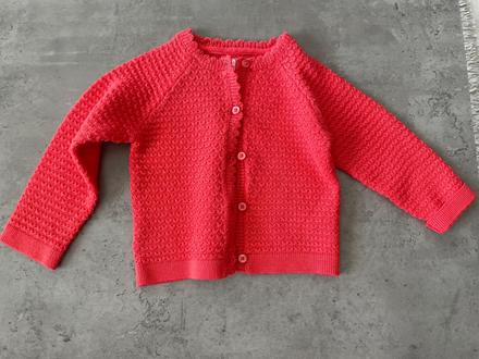 Krásny strikovany svetrik f&f 80, f&f,80