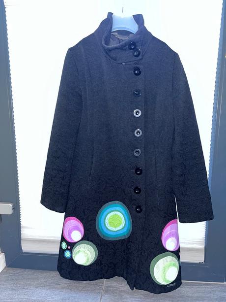 Kabat desigual c. 38, desigual,38