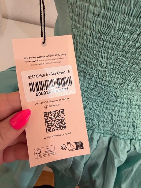 Úplne nádherné, nové šaty značky oh polly, 36