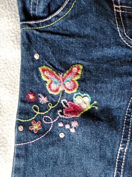 Rifle s výšivkami, minoti,86