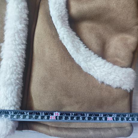 Kožuch, krátky a široký strih, 38