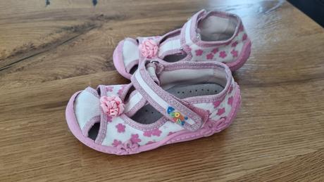 Topánky papuče, 25