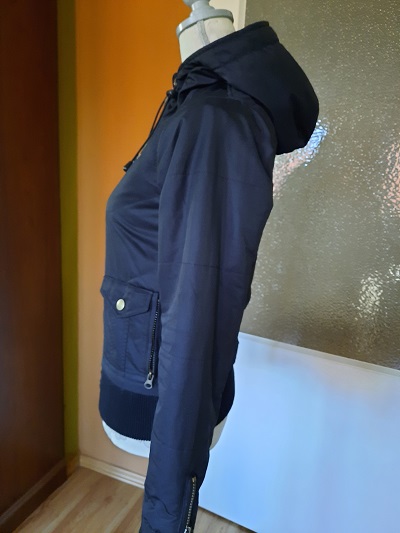 Vetrovka zateplena, authority,158