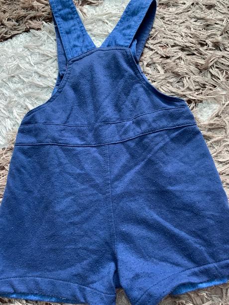 Krátke nohavice na traky, 86