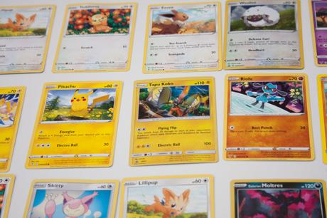Pokemon karty 40 ks,