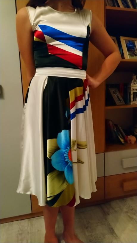 Krásne ľahké šaty, xs