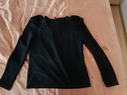 Čierny pulóvrik, vero moda,l