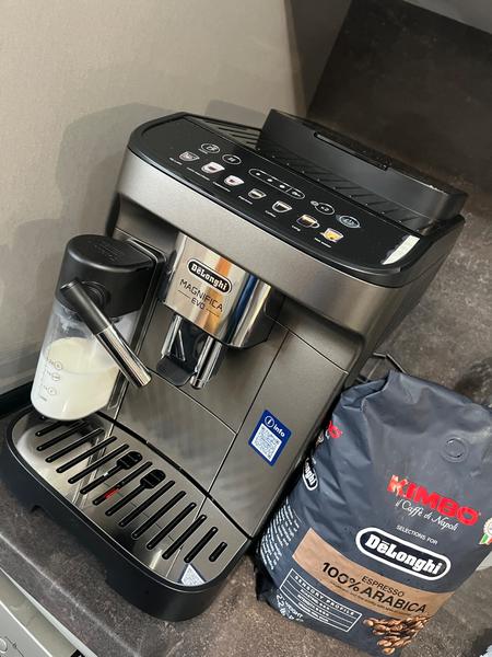 Kávovar De'Longhi Magnifica Evo ECAM 290.81.TB - napenovanie mlieka